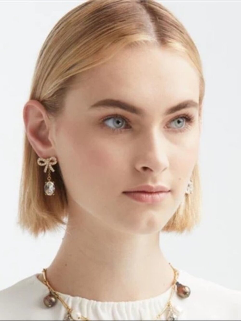 Oscar de la Renta Crystals bow 🎀 Earrings Gold Plate Pink